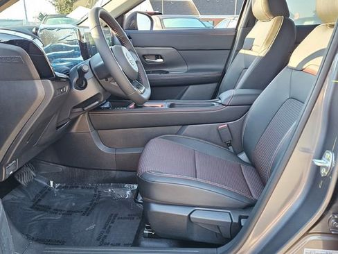 New 2026 Nissan Kicks SR FWD image 5