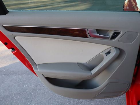 Used 2011 Audi A4 2.0T Premium image 24