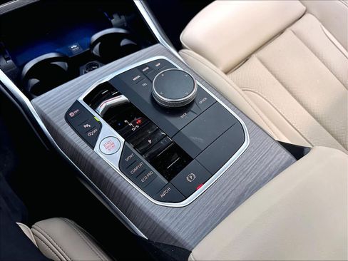 Used 2026 BMW 330i Sedan w/ Premium Package RWD image 37