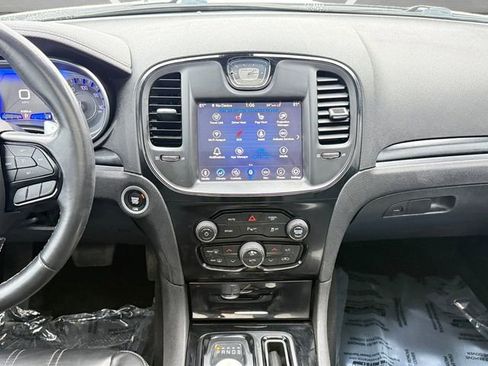 Used 2021 Chrysler 300 S image 3