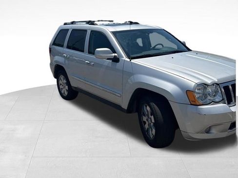 Used 2010 Jeep Grand Cherokee Limited w/ Trailer Tow Group IV AWD/4WD image 14