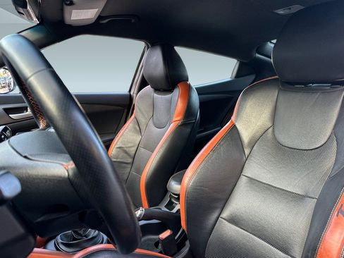 Used 2016 Hyundai Veloster Turbo image 21