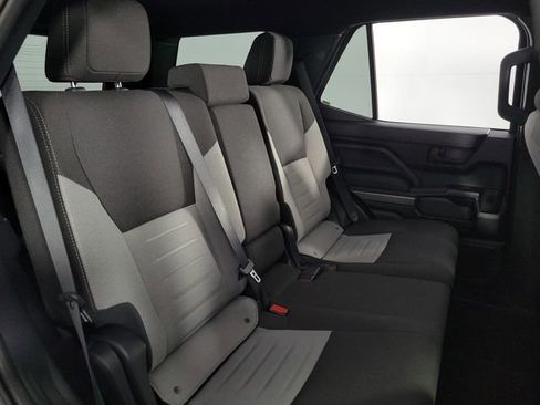 Used 2025 Toyota 4Runner TRD Off-Road image 16