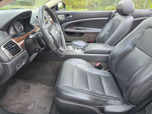 Used 2010 Jaguar XK Convertible RWD image 24