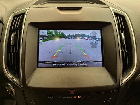 Certified 2020 Ford Edge Titanium w/ Equipment Group 301A AWD/4WD image 13