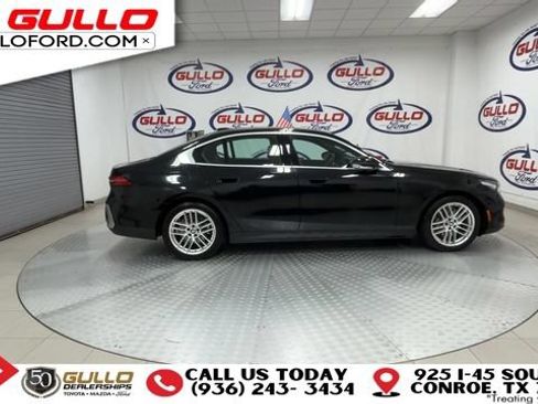 Used 2024 BMW 530i RWD image 9