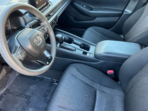 Used 2023 Honda Accord EX image 10