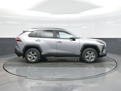New 2025 Toyota RAV4 XLE image 8