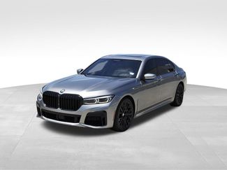 Used 2022 BMW 750i xDrive w/ Executive Package AWD/4WD video 2