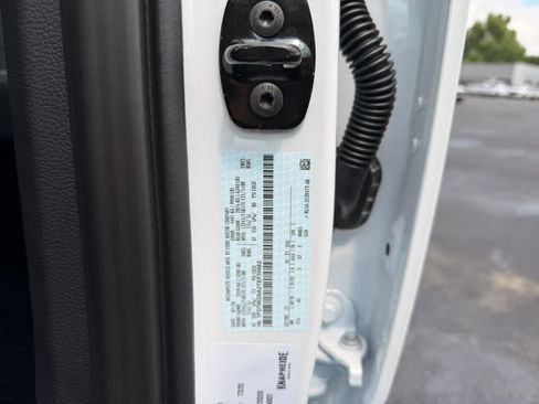 New 2026 Ford F250 XL AWD/4WD image 19