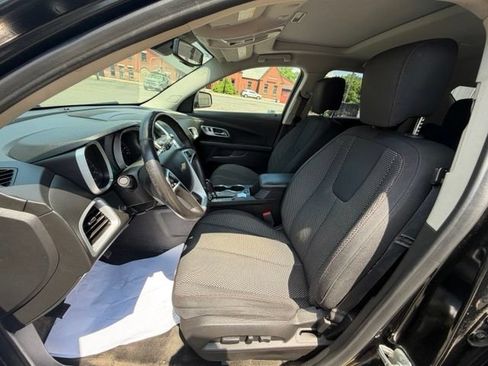 Used 2017 Chevrolet Equinox LT w/ Convenience Package AWD/4WD image 15
