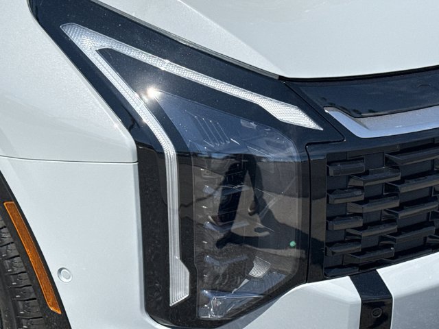 New 2026 Kia Sportage SX FWD image 32