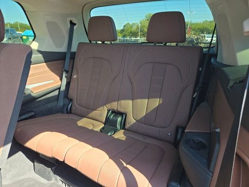 Used 2020 BMW X7 xDrive40i w/ Premium Package image 48