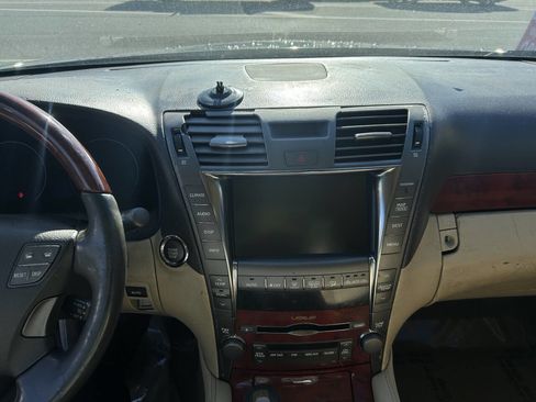 Used 2007 Lexus LS 460 image 15