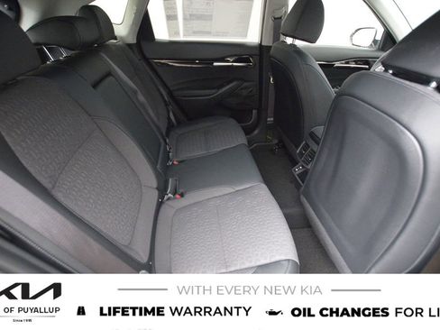 New 2026 Kia Seltos S image 14