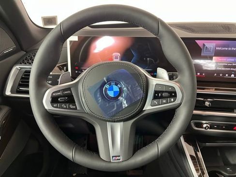 Used 2026 BMW X5 xDrive40i AWD/4WD image 12