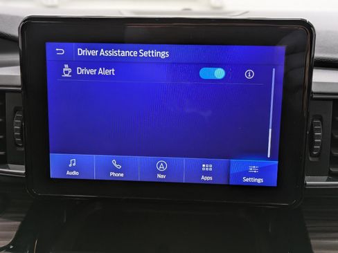 Used 2022 Ford Explorer Limited image 36