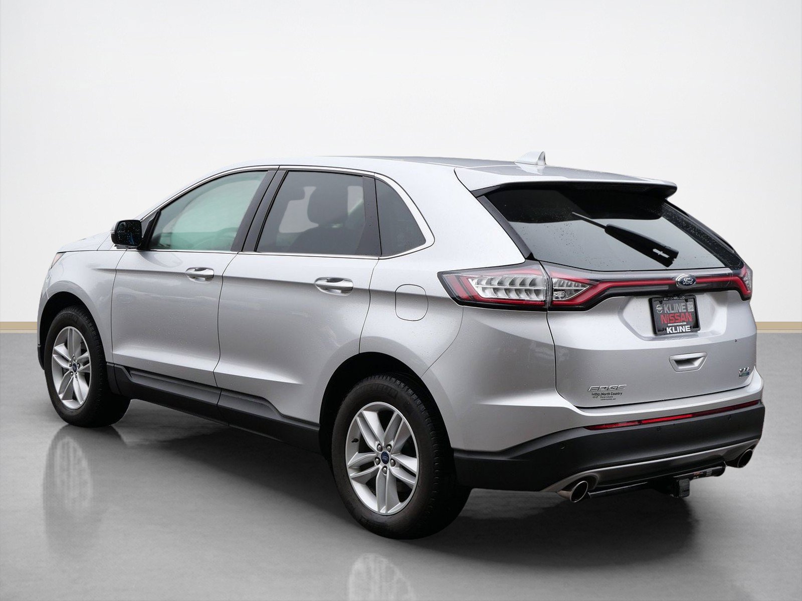 Used 2017 Ford Edge SEL AWD/4WD image 3