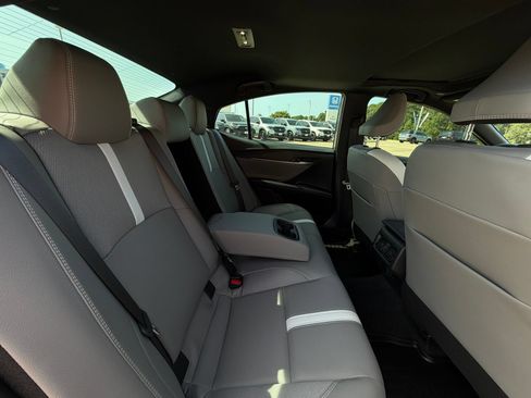 Used 2025 Toyota Camry SE w/ Multimedia Upgrade Package FWD image 29