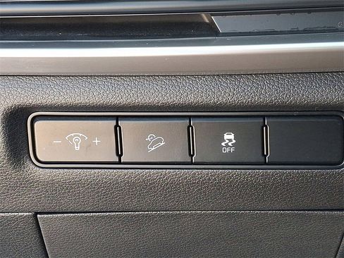 Used 2023 Kia Telluride LX image 26