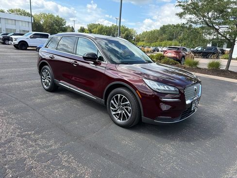 Used 2021 Lincoln Corsair AWD w/ Equipment Group 101A image 16