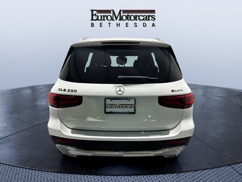 Used 2023 Mercedes-Benz GLB 250 4MATIC image 4