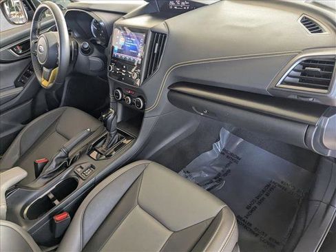 Used 2022 Subaru Crosstrek 2.5i Sport w/ Moonroof Package image 21