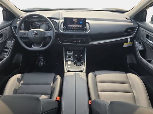 New 2026 Nissan Rogue Dark Armor FWD image 9