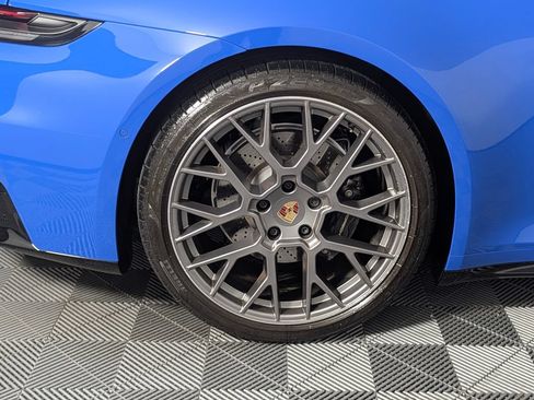 Certified 2025 Porsche 911 Carrera RWD image 13
