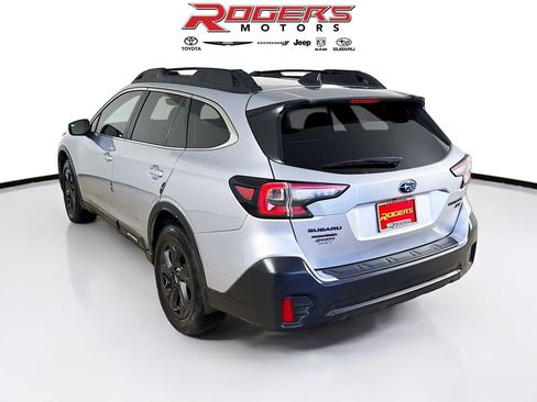 Used 2020 Subaru Outback Onyx Edition XT image 5