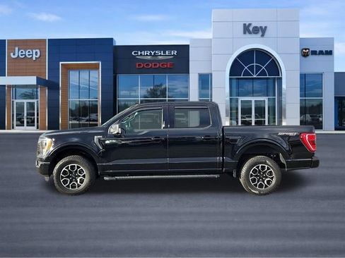 Used 2022 Ford F150 XLT w/ Equipment Group 302A High AWD/4WD image 5