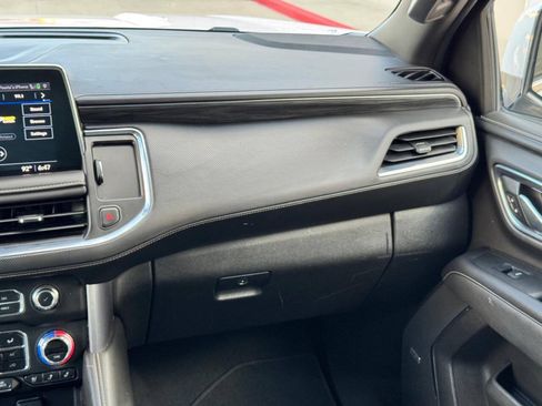 Used 2021 GMC Yukon XL SLT RWD image 26