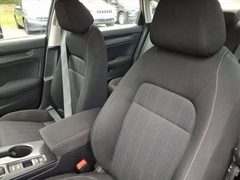 Used 2022 Honda Civic LX image 8