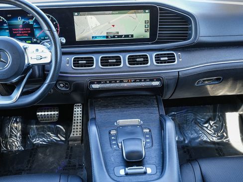 Certified 2023 Mercedes-Benz GLS 450 4MATIC image 13