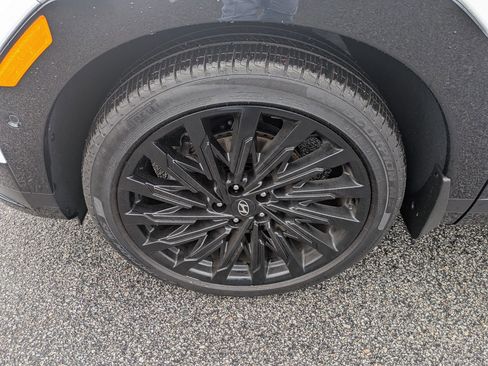 Used 2025 Hyundai Santa Fe Calligraphy image 10