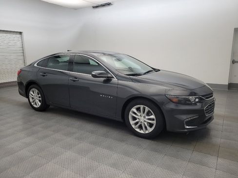Used 2018 Chevrolet Malibu LT FWD image 11