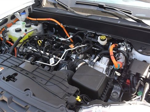 Used 2024 Ford Maverick XL FWD image 30