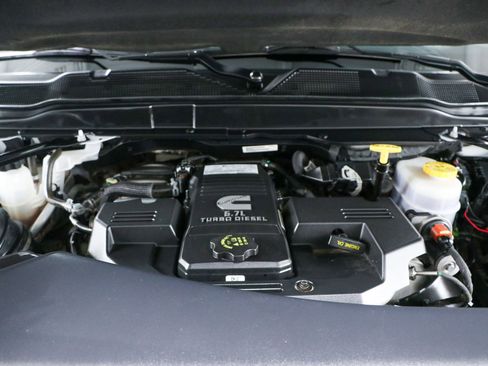 Used 2024 RAM 3500 SLT w/ Quick Order Package 2YG SLT image 27