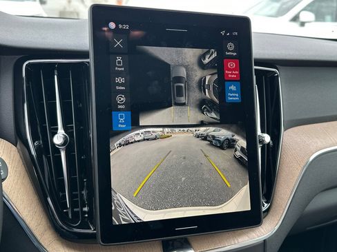 New 2026 Volvo XC60 T8 Plus w/ Protection Package Premier image 20