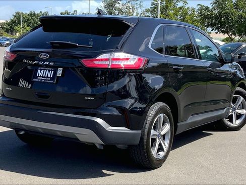 Used 2022 Ford Edge SEL w/ Convenience Package AWD/4WD image 11