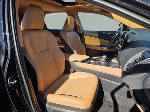 Certified 2025 Lexus NX 250 FWD w/ Premium Package image 23