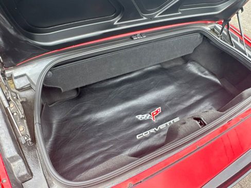 Used 2010 Chevrolet Corvette Grand Sport w/ Preferred Equipment Group RWD image 33