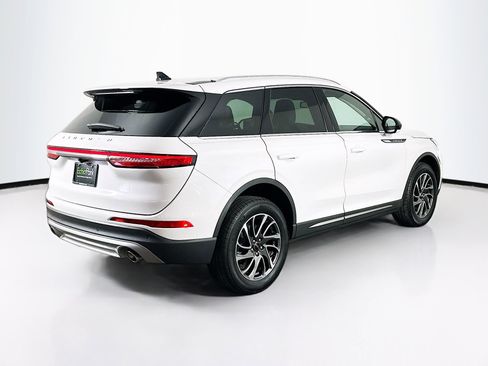 Used 2022 Lincoln Corsair AWD w/ Equipment Group 101A image 9