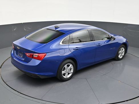 Used 2023 Chevrolet Malibu LS FWD image 17