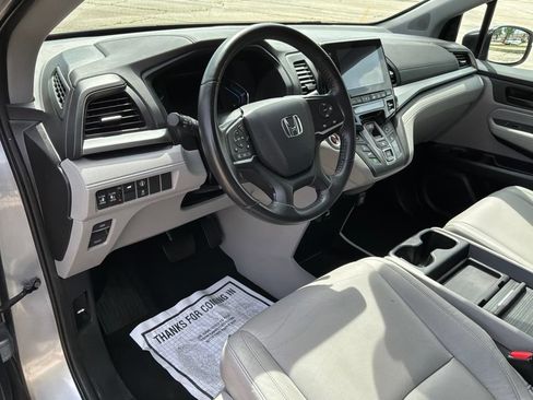 Used 2023 Honda Odyssey EX-L image 11