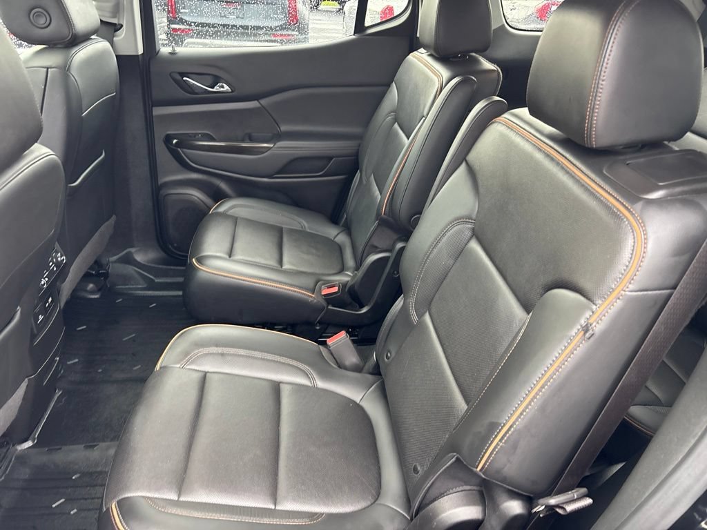 Used 2022 GMC Acadia AT4 w/ Technology Package AWD/4WD image 25