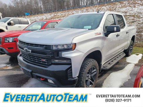 Used 2021 Chevrolet Silverado 1500 LT Trail Boss w/ Convenience Package II image 1