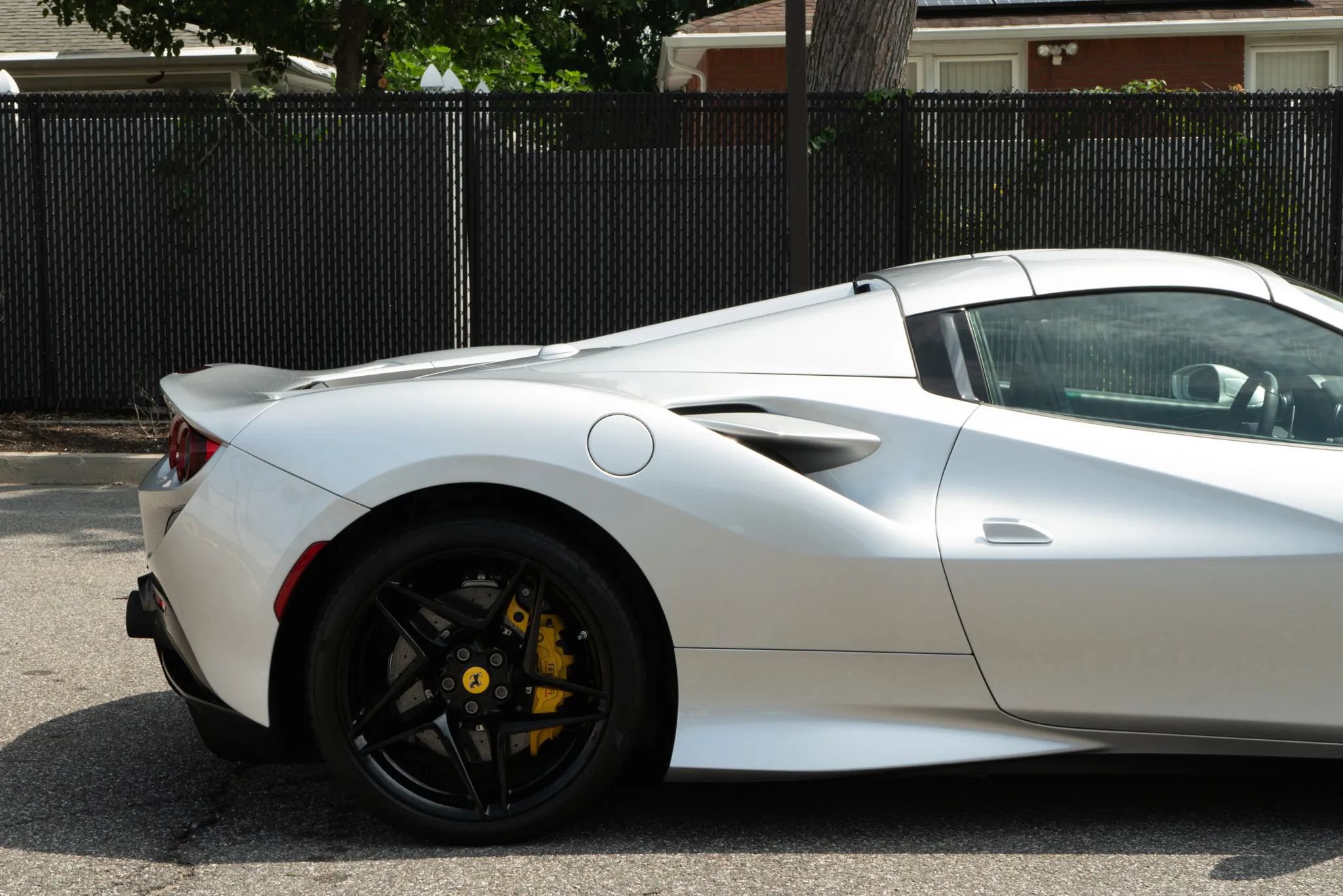 Used 2022 Ferrari F8 Tributo RWD image 50