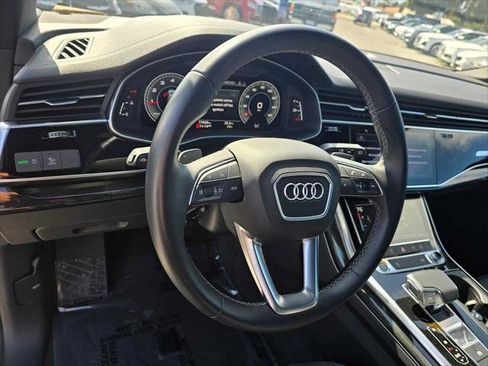 Used 2025 Audi Q7 2.0T Premium w/ Convenience Package AWD/4WD image 32