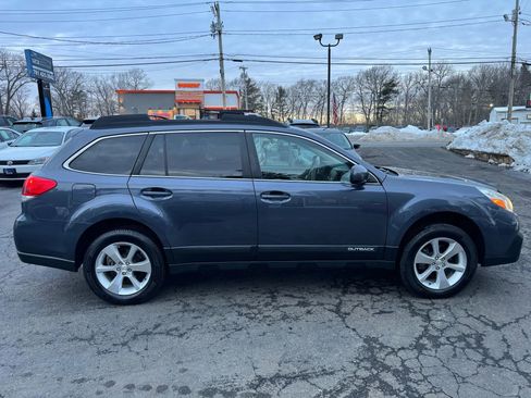 Used 2014 Subaru Outback 2.5i Limited image 8